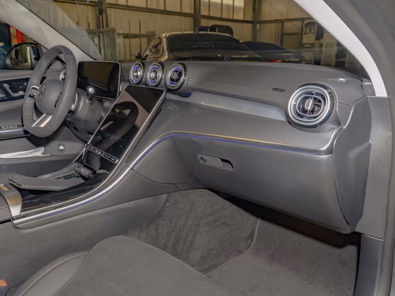 Mercedes-Benz C 180 2025