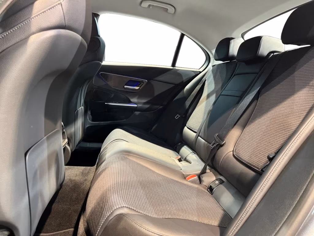 Mercedes-Benz C 200 2024
