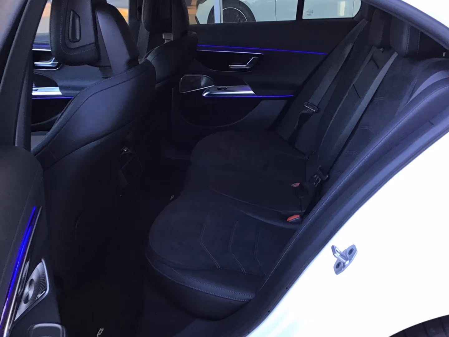 Mercedes-Benz E 200 2025