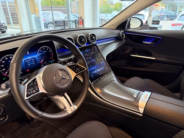 Mercedes-Benz C 180 2025