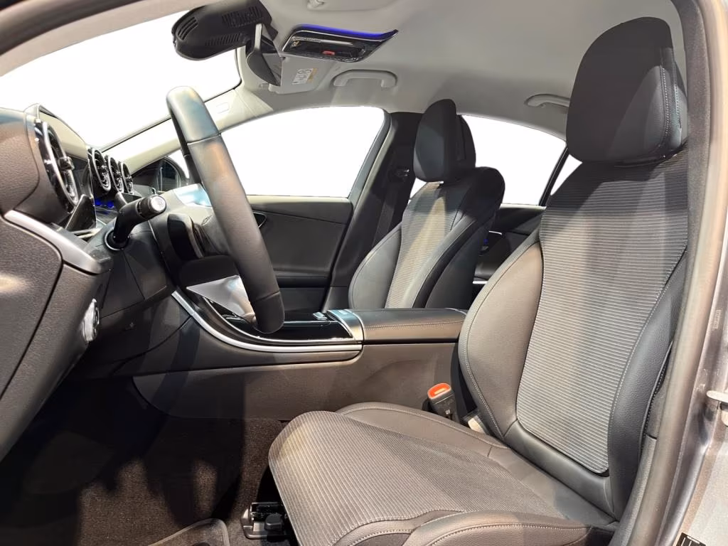 Mercedes-Benz C 200 2024