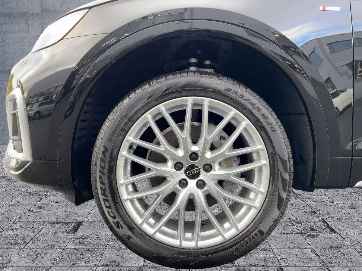 Audi Q 5  2025