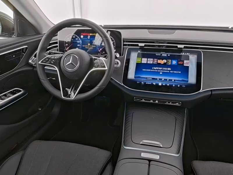 Mercedes-Benz E 200 2024