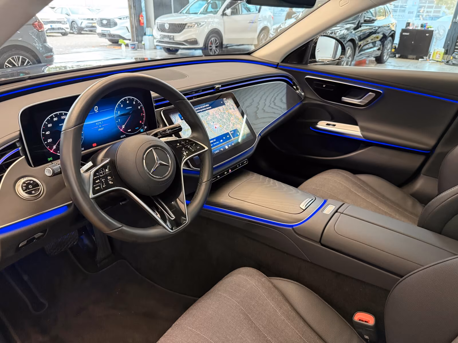 Mercedes-Benz E 200 2025