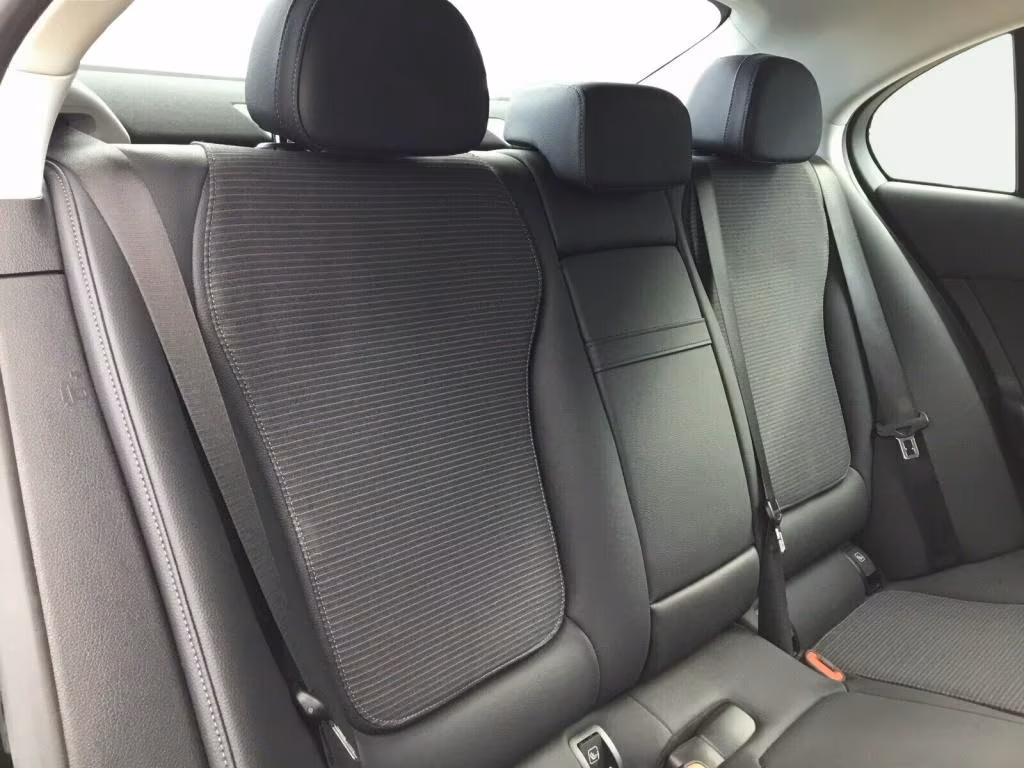 Mercedes-Benz C 180 2024