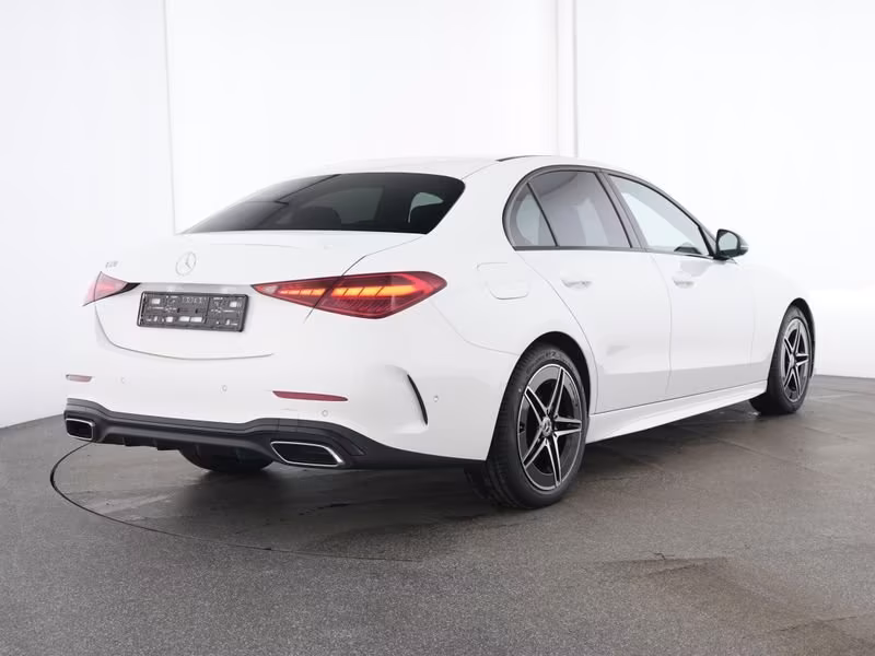 Mercedes-Benz C 180 2025