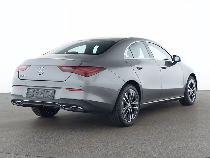 Mercedes-Benz CLA 180 2025