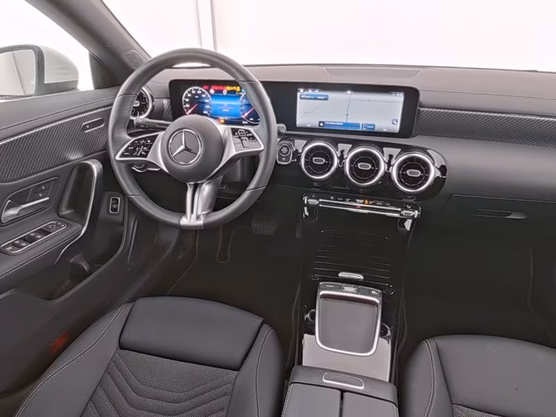 مرسيدس CLA 180 2025