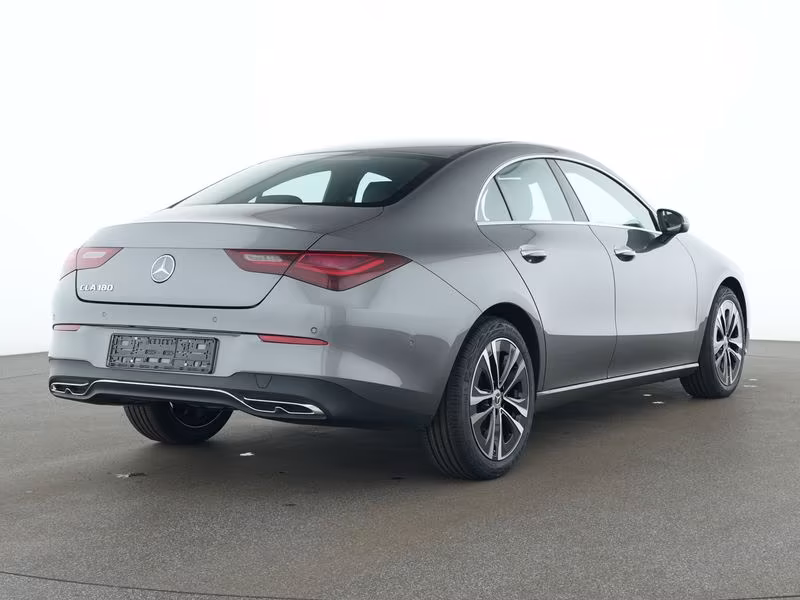Mercedes-Benz CLA 180 2025