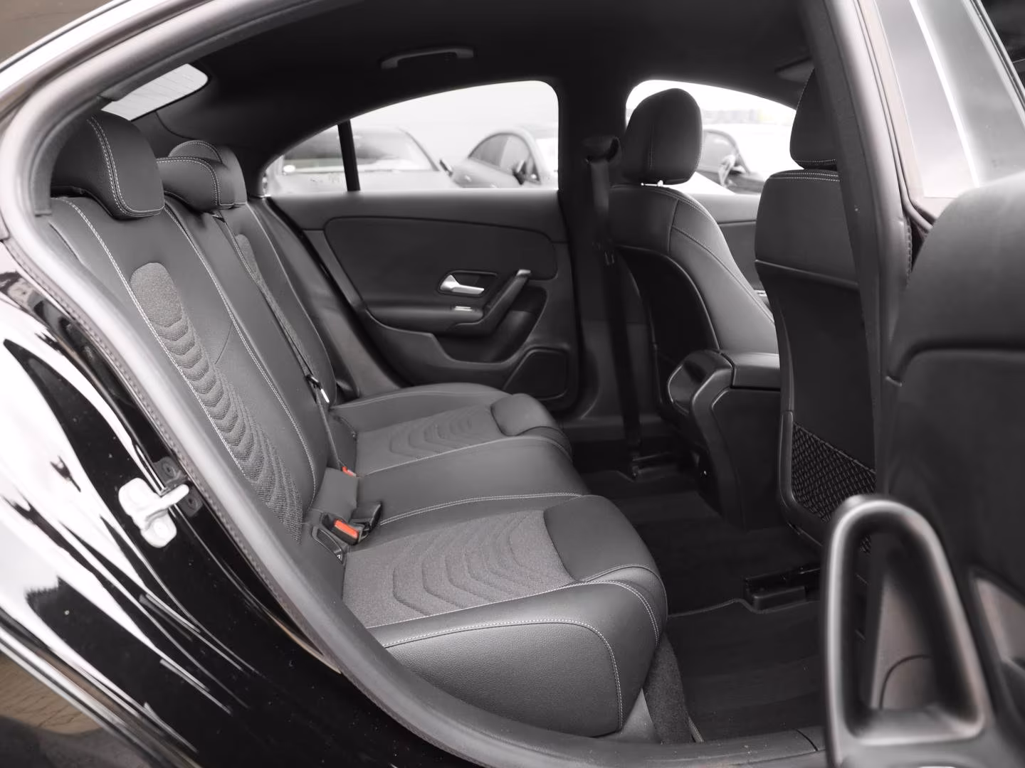 Mercedes-Benz CLA 180 2024